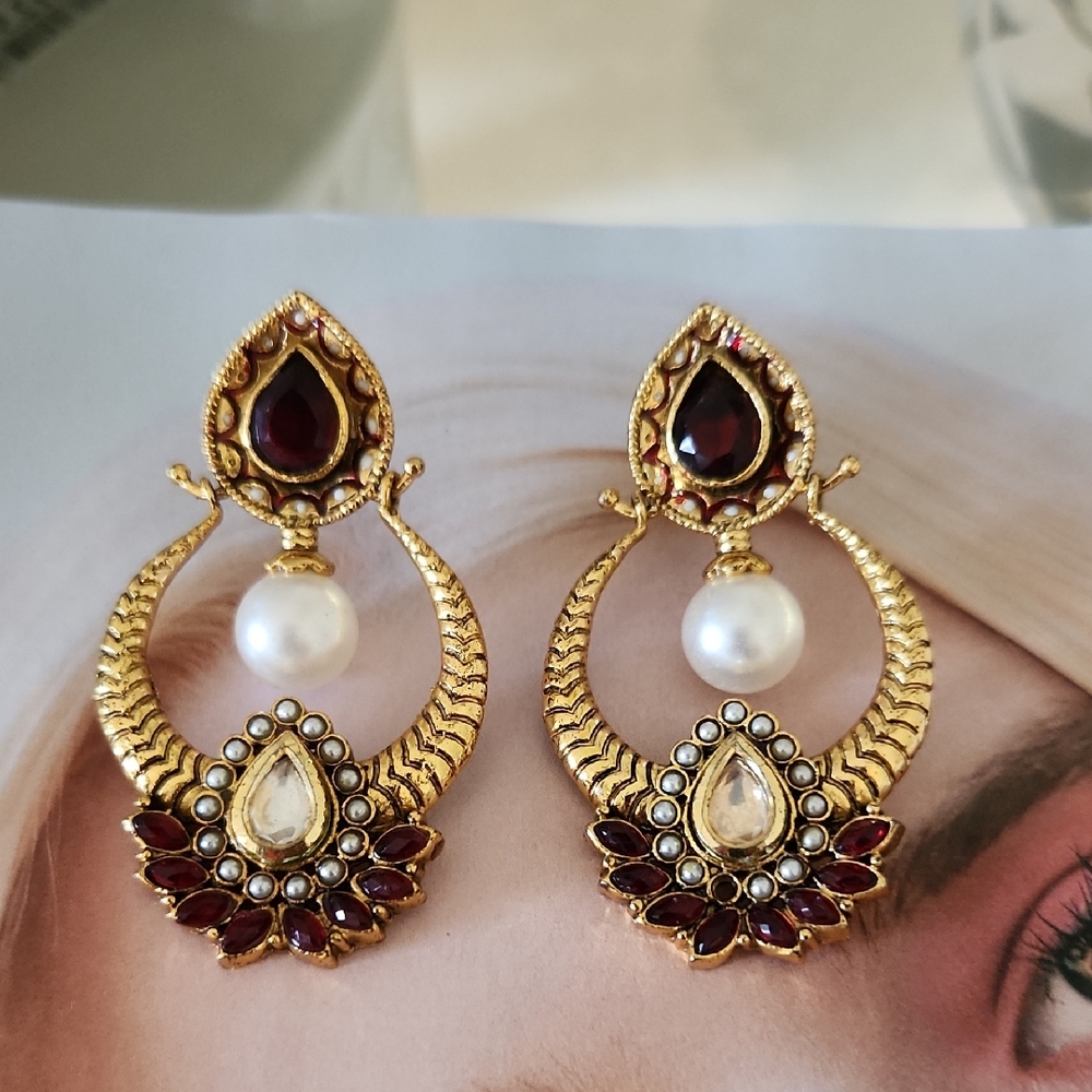 Elegant Gold and Red Teardrop Earrings